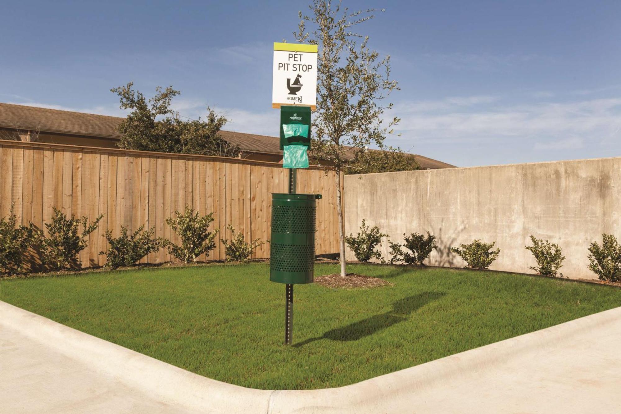 Home2 Suites By Hilton College Station Exterior photo