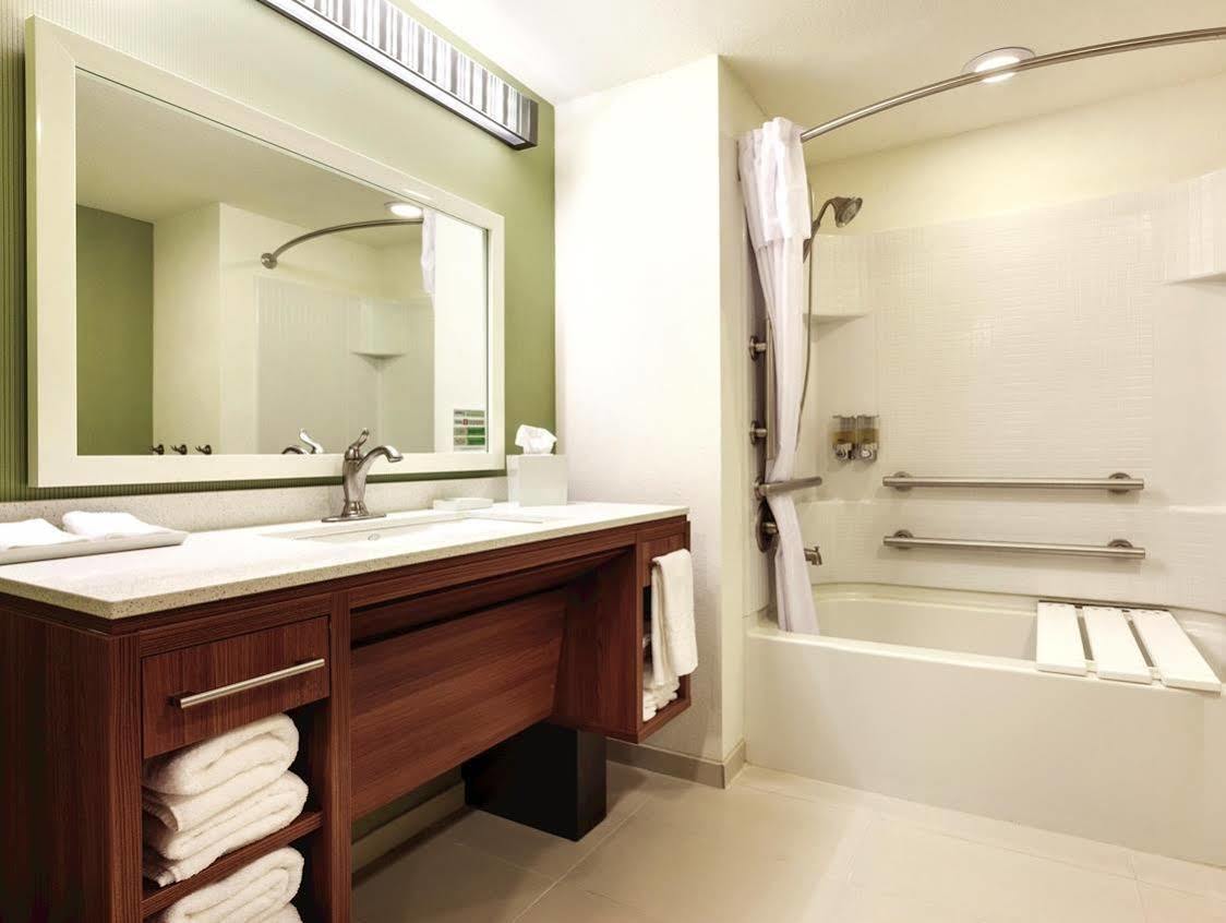 Home2 Suites By Hilton College Station Exterior photo